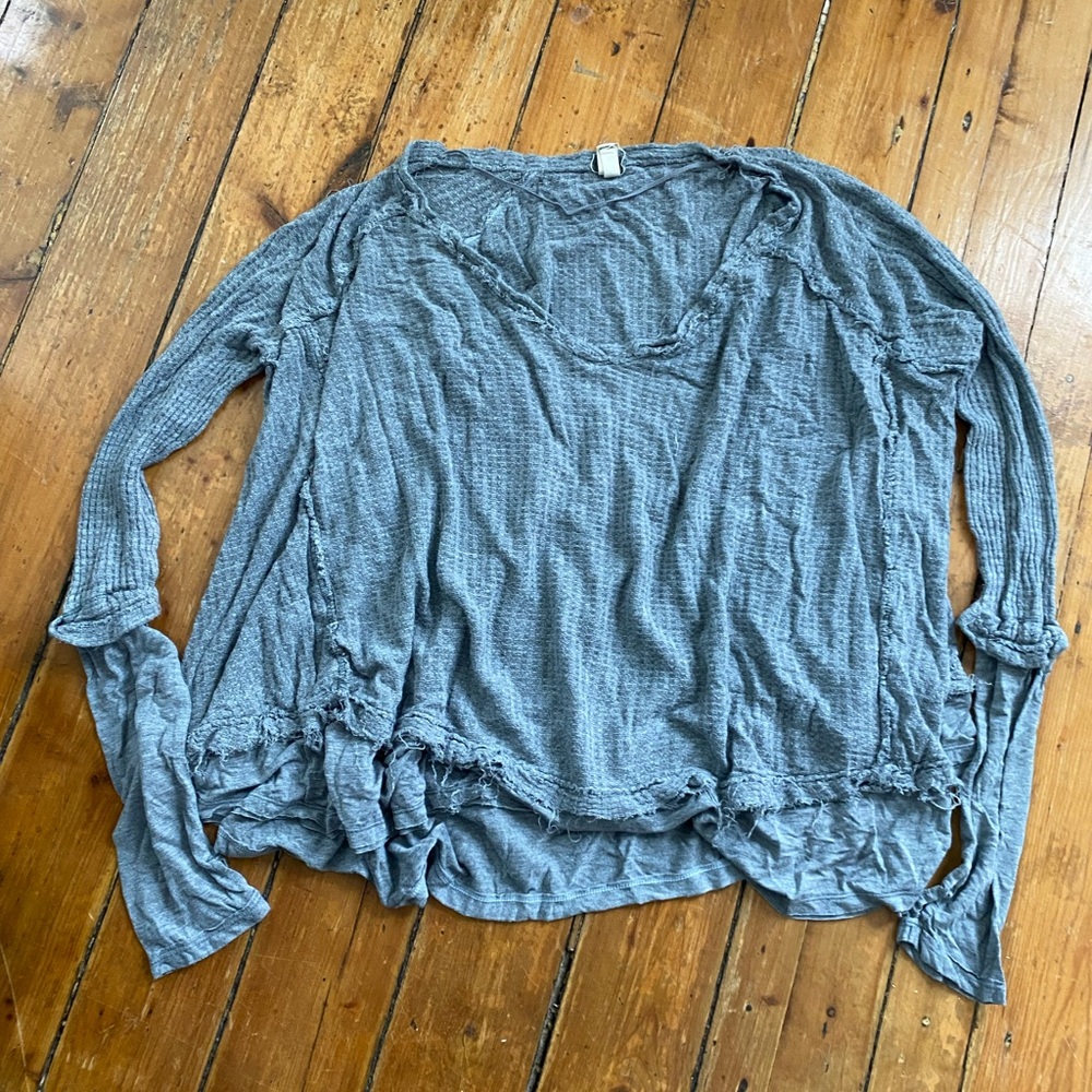 We The Free Distressed Gray Long Sleeve Waffleknit Top